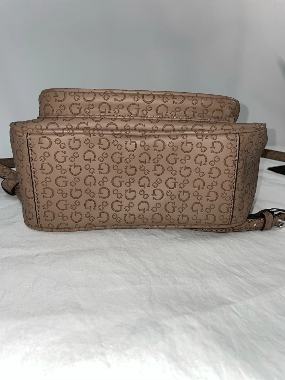 GUESS LA MONOGRAM BACKPACK FTL-05-215